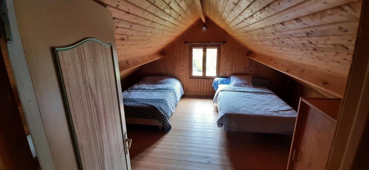 Chalet Bord De Mer Lingreville Exterior photo